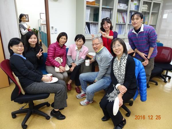 105年人類發展與健康學院迎新送舊圖片